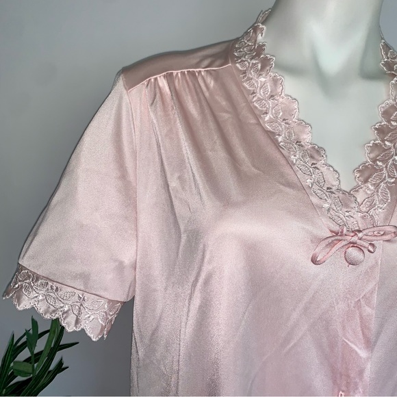 Vintage Other - v i n t a g e :: Silky Embroidered Satin Nylon Nightgown Floral Robe Slip